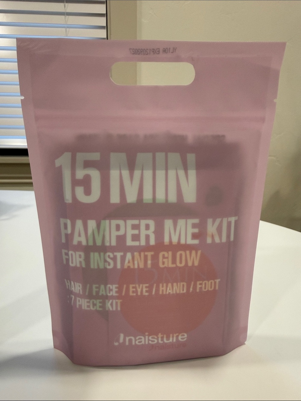 Naisture 15 Min Pamper Me Kit NWT